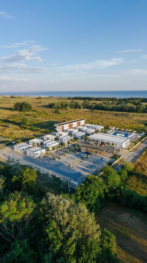 Imperial Resort 乌尔齐尼 外观 照片