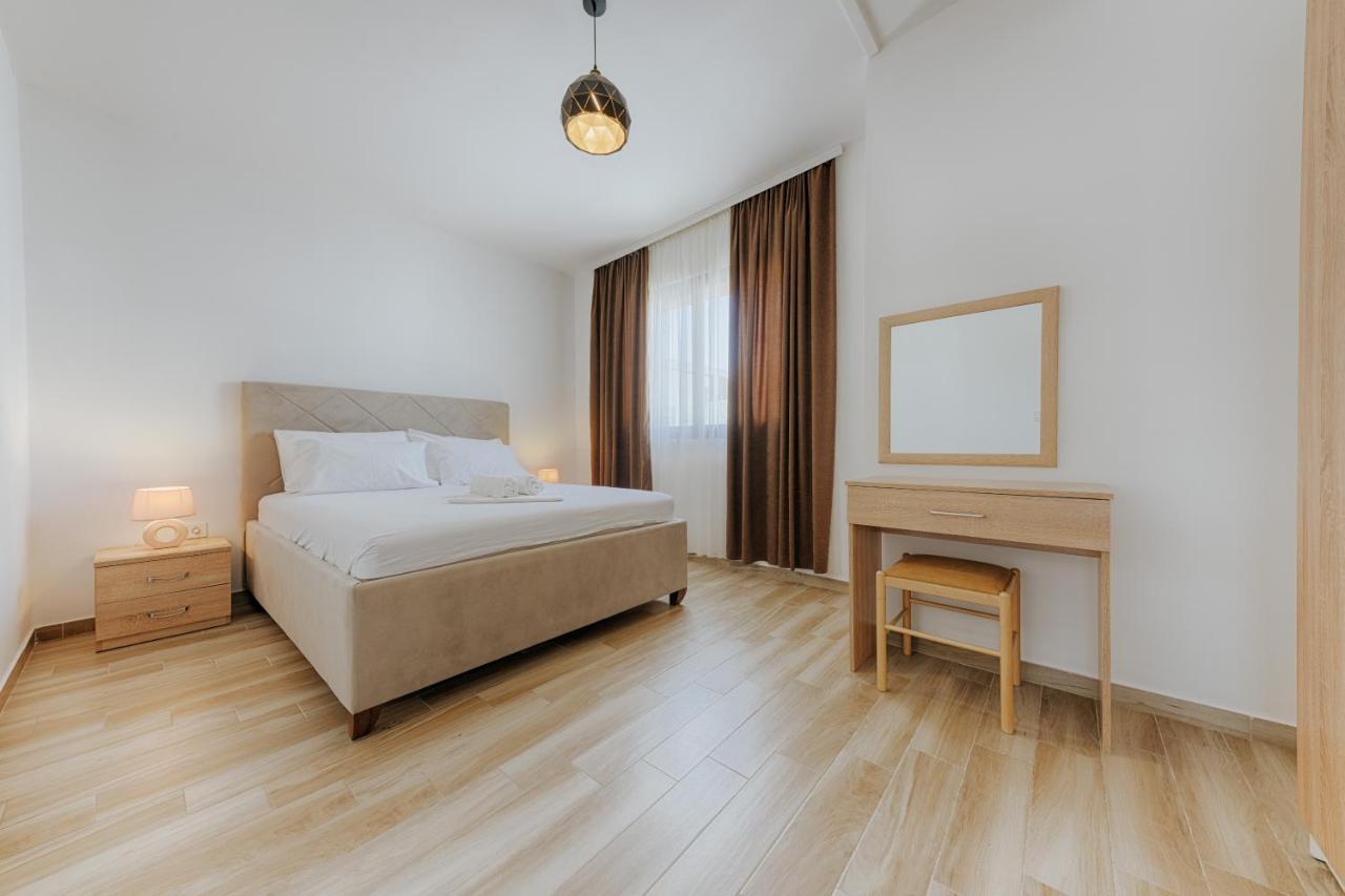 Imperial Resort 乌尔齐尼 外观 照片