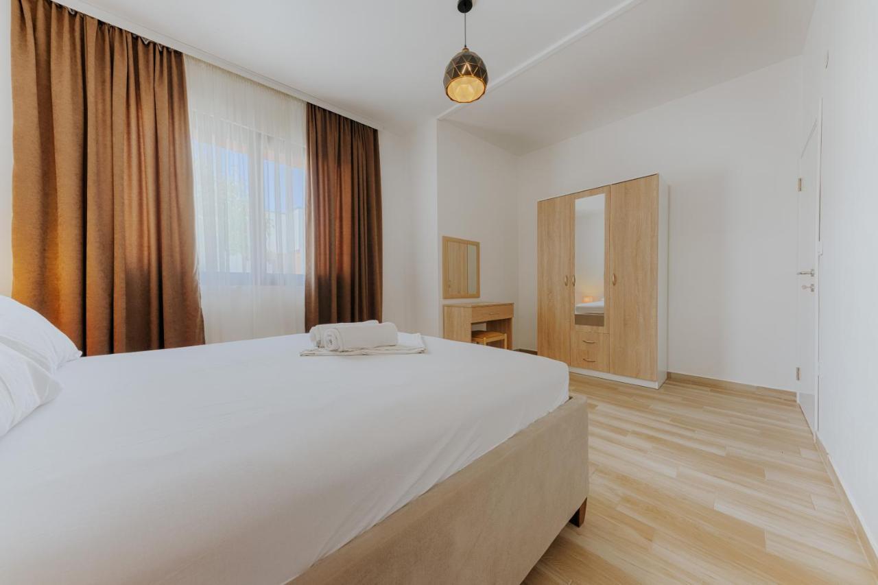 Imperial Resort 乌尔齐尼 外观 照片