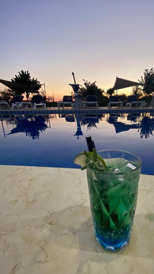 Imperial Resort 乌尔齐尼 外观 照片