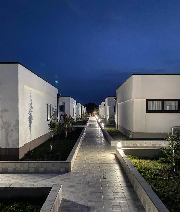 Imperial Resort 乌尔齐尼 外观 照片